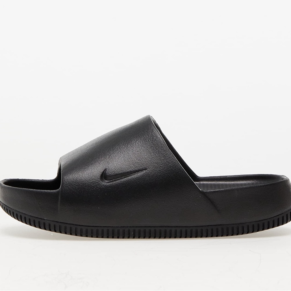 Men’s Nike Calm Slides Size 10 worn once